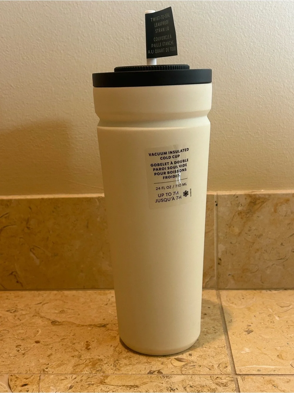 Starbucks NWT Vacuum Insulated White Travel Tumbler with Black Straw Lid 24 Oz